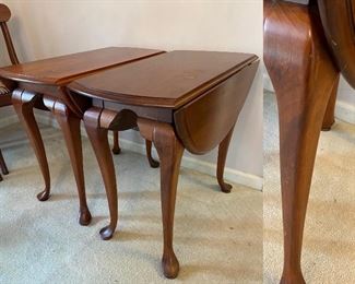 Pair Queen Anne Style Drop Leaf End Tables