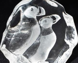 Mats Jonasson frosted glass sculpture