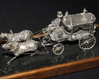 Solder horse & carriage sculpture