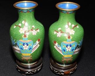 Set of 2 vintage cloisonne vases 