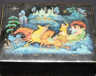 Russian Painted Laquer Box Signed by Troyka Koasarev