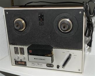 National stereo phonic 4 tract player