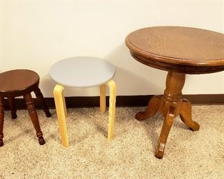 Stool, table & pedestal table