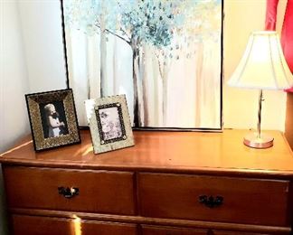 Six drawer dresser, larger framed print, small picture frames & lamp