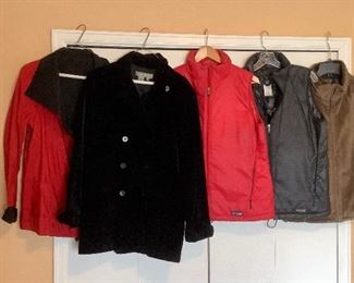  Women's Jackets and Vests
