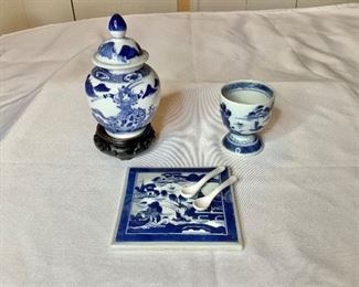  Chinese Canton Style Porcelain