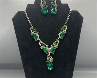 Glorious Green Rhinestone Necklace and Earrings