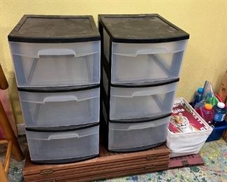 Assorted plastic drawers