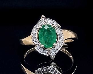 1.33 Carat Natural Emerald & Diamond Cluster Cocktail Leaf Raindrop Design Ring in 14k Yellow Gold