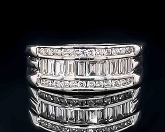 1.00 CARAT Baguette Diamond Triple Row Channel Scalloped Estate Ring in 14k White Gold
