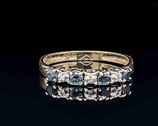 Natural Blue Sapphire & Diamond Single Row Anniversary/Wedding Ring in Yellow Gold