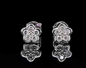 BRAND NEW! Never Worn 0.25ctw Diamond Floral Cluster French Pave Stud Earrings in 14k White Gold
