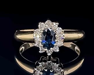 1.15 Carat Natural Blue Sapphire & Diamond Oval Halo Cluster Cocktail Estate Ring in 14k Yellow Gold