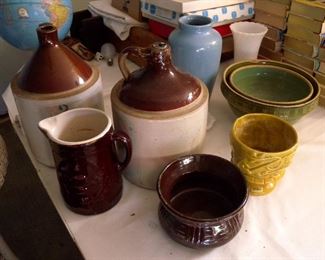Crocks, Pottery & Bowls