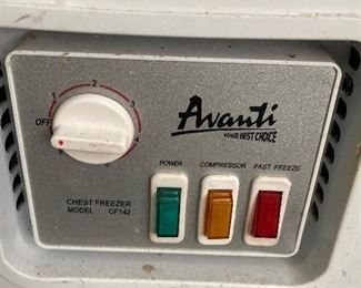 Chest freezer controls