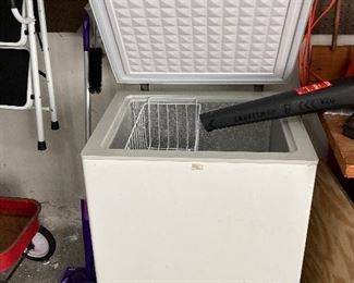 Chest freezer