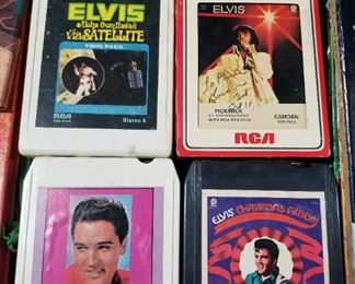 Elvis 8 tracks