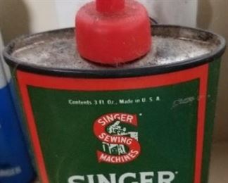 Singer Oil Tin 
