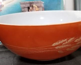 Autumn Harvest Pyrex Nesting Mixing Bowls 