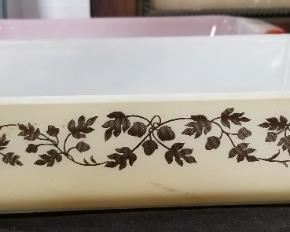 Vintage Pyrex Golden Acorn Baking Dish 