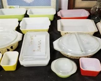Vintage Pyrex 