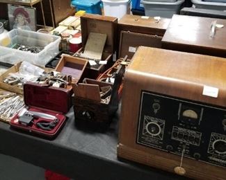 Medical boxes and Medical equipment 