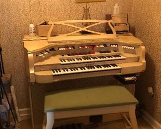 Baldwin CT-100 Compact Theater Organ with multiple components 