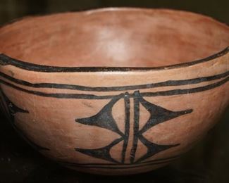 Native American Bowl appears to be an older vintage to antique piece