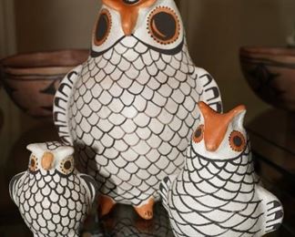 Acoma owls by E. Hista