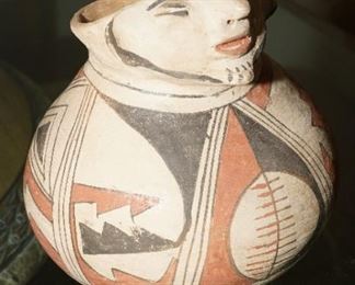 Vintage polychrome Casa Grande Paquime figural effigy pot