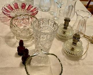 Lot 034-LR: Glass and Crystal Lot
