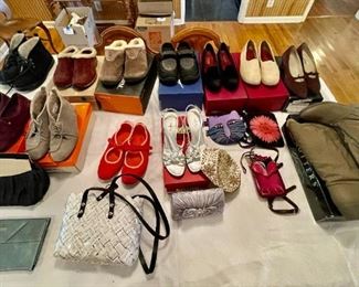 Lot 040-MBR: Bags and Shoes!