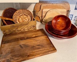 Lot 052-LOC: Cutting Boards and More