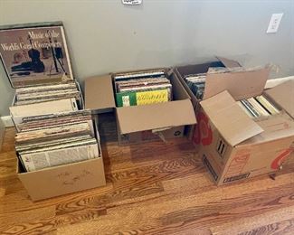 Lot 066-O: Large Vinyl Collection