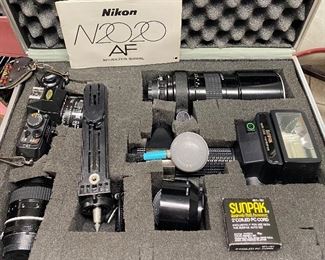 Nikon N2020 AF Camera w/ Extras & Hard Case 