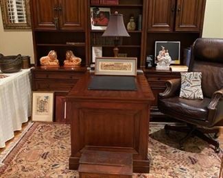 Waltet E Smithe Mahogany Office Furniture w a Double sided Desk..