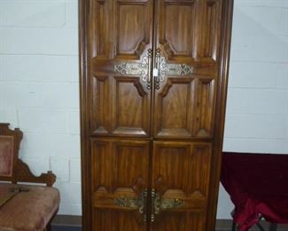Gentleman's Armoire with Drawers