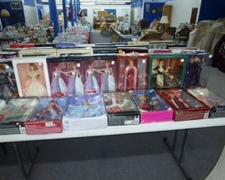 Barbie Dolls   New