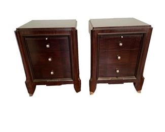 $300    Pair Italian William Switzer Wood Nightstands HH149-9     Description: Switzer Fine Furniture is renowned for creating objects of beauty, expressing both impeccable form and flawless function. A space furnished with Switzer is a room of refinement. Our artisans are guardians of elegance, preserving standards of craftsmanship and aesthetics that would otherwise all but disappear.
Condition: Excellent condition
Dimensions: 19 x 22 x 30.5
Local pick up Potomac, MD.  Contact us for shipper suggestions.     https://goodbyhello.com/products/pair-william-switzer-wood-nightstands-sf143-38?_pos=1&_sid=bb3a5d773&_ss=r