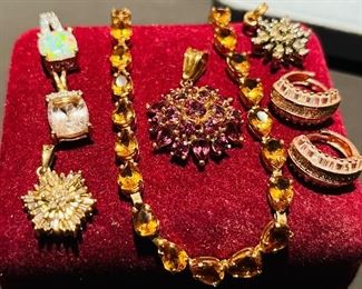 Gold jewelry 