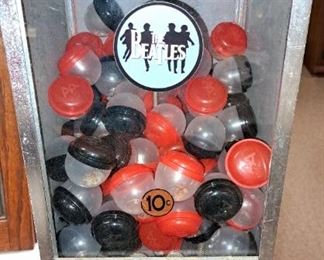 Oak vending machine w/key and Beatles buttons (buttons are "As Is")