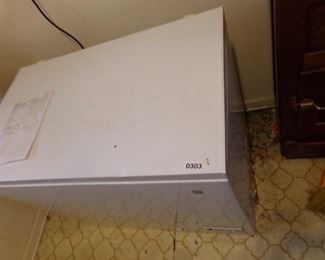 GE compact chest freezer