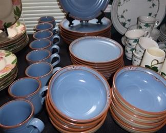 Noritake Stoneware Dish Set - Blue Adobe