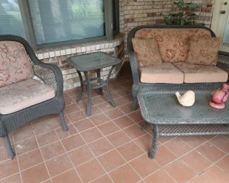 Set of 4 Wicker Outdoor Furniture 