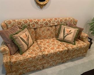 Retro Harden 3 cushion sofa (MINT CONDITION)