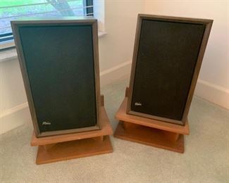 Vintage Fisher speakers