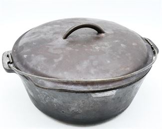 Vintage Cast Iron Dutch Oven Pot