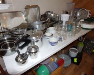 Kitchen Pans and Lids - Plastic Ware - Dishes
