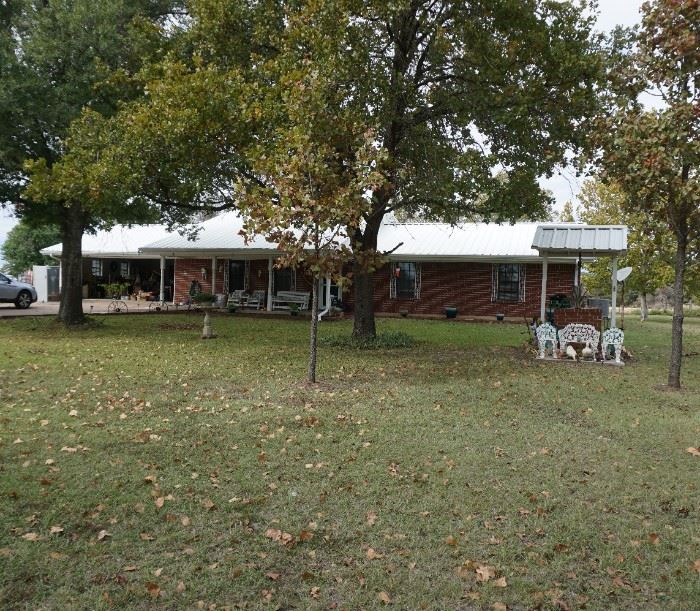 Ranchette Estate Sale in Thornton, TX starts on 12/1/2022