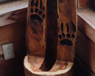 Bear Wood Carved Gun Holder